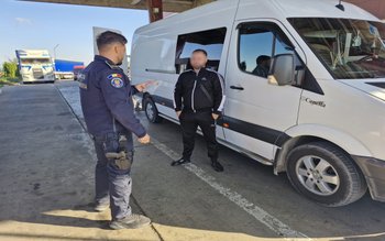 A plătit 200 de dolari …