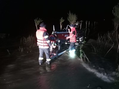 Misiune de salvare pe lacul …