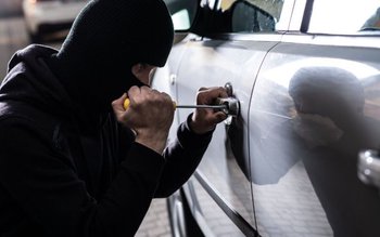 Acțiunea polițiștilor pentru prevenirea furturilor …