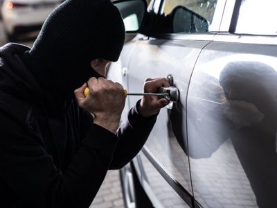 Acțiunea polițiștilor pentru prevenirea furturilor …