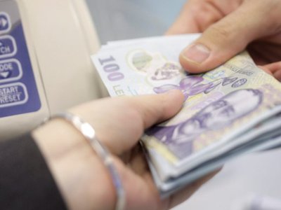 Administratorii de SRL pot împrumuta …