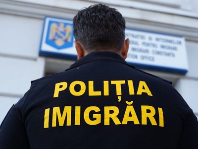 Polițiștii de imigrări din Botoșani, …