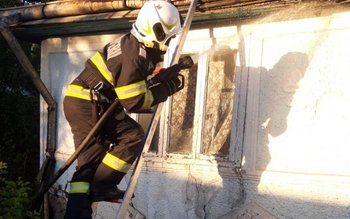 Casa unui botoșănean în pericol …