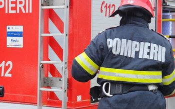 Incendiu izbucnit în balconul unui …