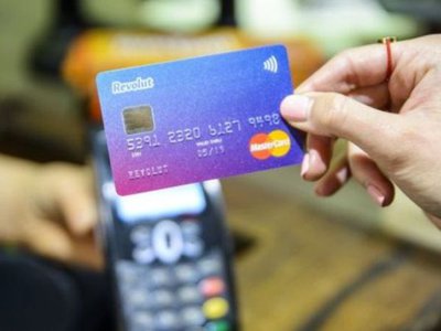 Revolut introduce verificarea automată a …