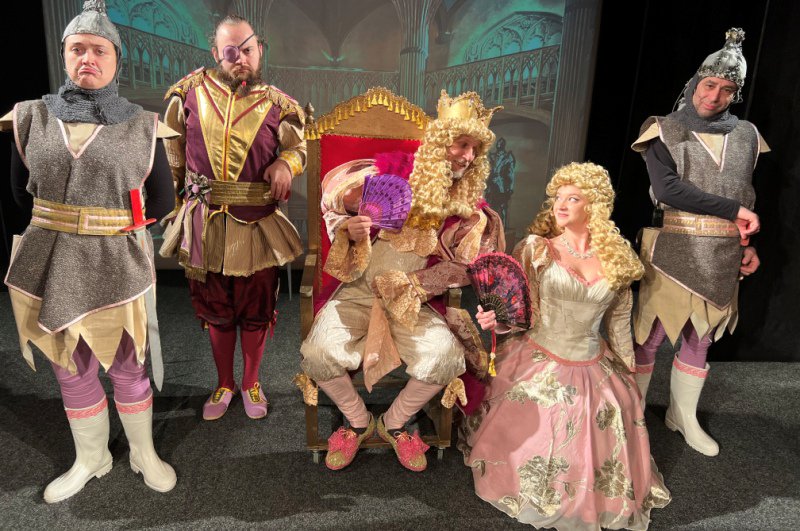 „Croitoraşul cel viteaz” în week-end la Teatrul „Vasilache”