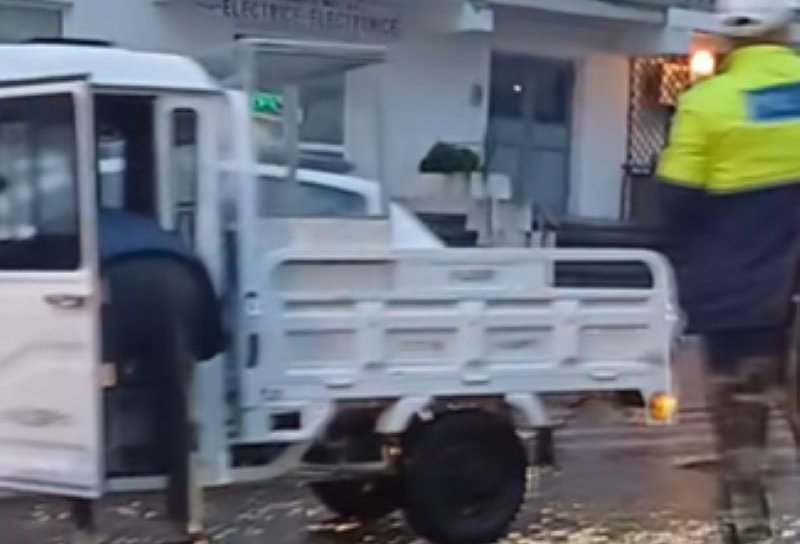 Bărbat lovit de un motociclu pe o trecere de pietoni de pe Bulevardul Victoriei din Dorohoi