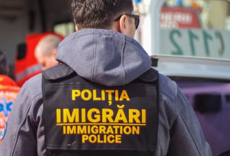 Polițiștii de imigrări verifică legalitatea muncii străinilor în Botoșani