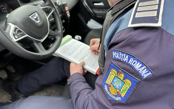Acțiunea polițiștilor pentru siguranța publică, …