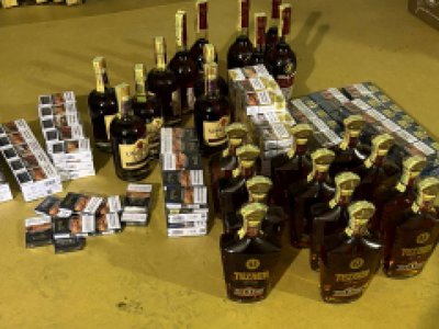 Țigări și alcool fără acte, …