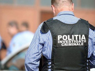 Un bărbat care se sustragea …