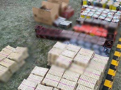 Țigări, articole pirotehnice și pesticide …