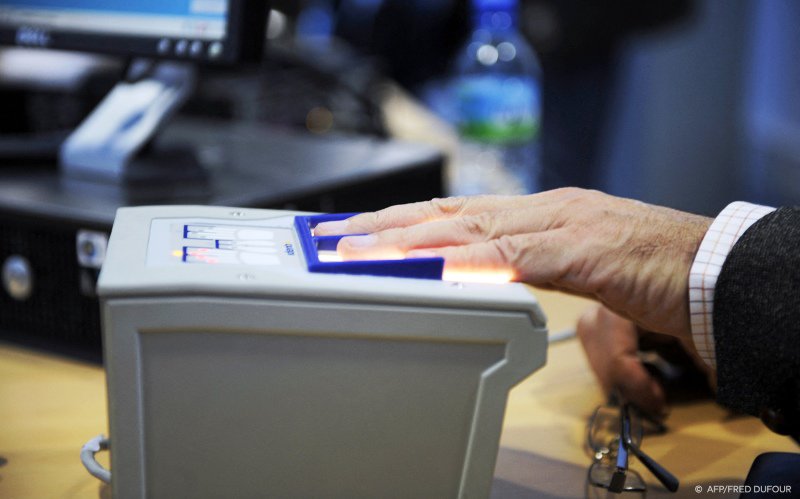 Controlul automat la frontierele UE, introdus și în România. Ștampila, înlocuită de scanarea feței și a amprentelor