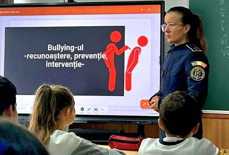 Activități de siguranță școlară în cadrul proiectului național „Scoate violența școlară din anonimat”