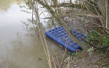 Cooperare româno-moldoveană eficientă: Două persoane …