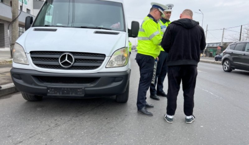 Acțiune pentru verificarea transportului de persoane pe raza județului Botoșani