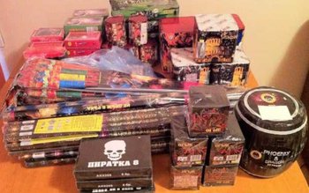 Dosar penal pentru articole pirotehnice …