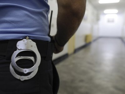 Bărbat reținut de polițiști pentru …