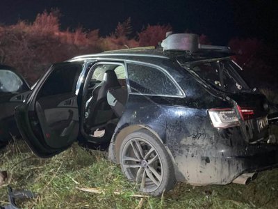 Doi tineri au ajuns la …