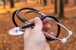 Interzis pentru medicii din România. …