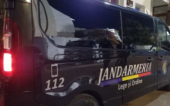 Un tânăr de 20 de …