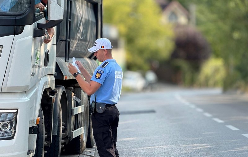 Transportatorii de mărfuri verificați de polițiști