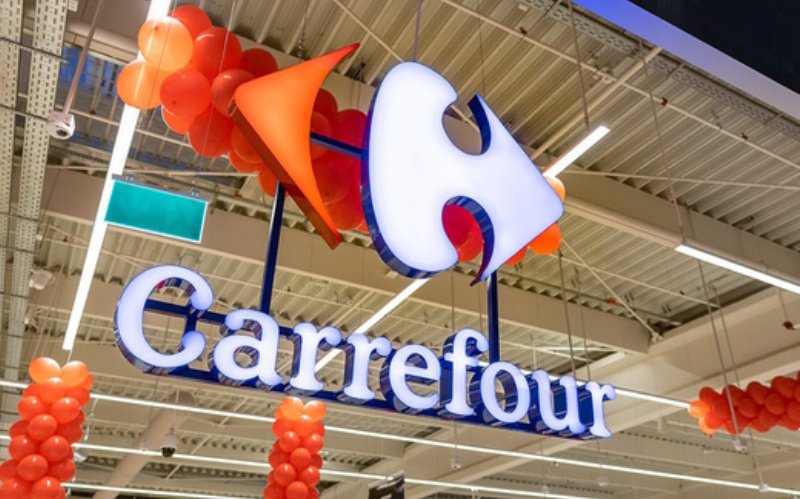 Carrefour ar vrea să plece din România. Unii actori de pe piață devin prea puternici