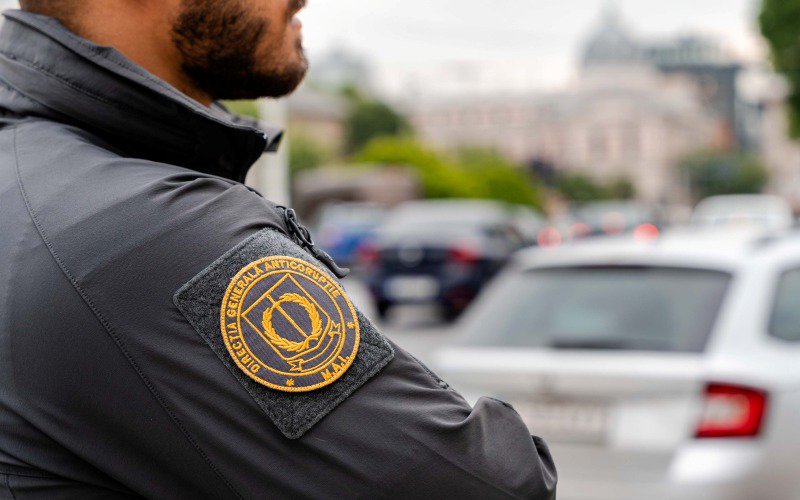 Botoșani: Cinci persoane trimise în judecată pentru dare de mită