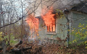 Incendiu violent într-o gospodărie din …