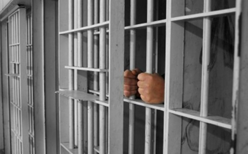 Condamnat la 9 luni de închisoare cu executare pentru conducere fără permis