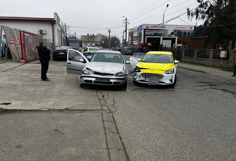 Fată de 16 ani ajunsă la spital în urma unui accident produs în Dorohoi