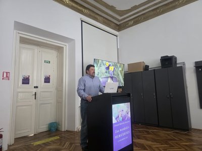 Simpozion dedicat „Zilei Mondiale a …