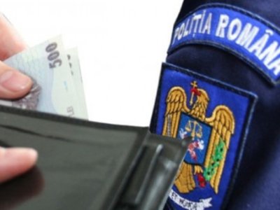 Dare de mită săvârșită de …