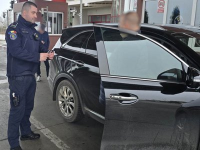 Încrederea în angajator l-a costat …