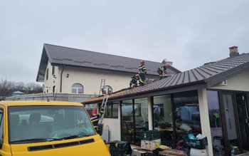 Incendiu produs într-o gospodărie din …