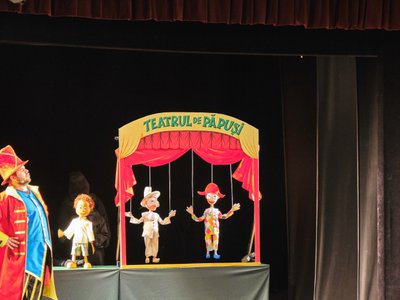 Povestea lui „Pinocchio” la Teatrul …