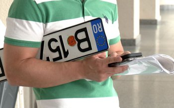 S-a votat! Înmatricularea mașinilor se …