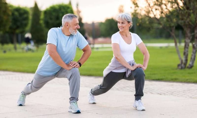 Persoanele cu artroză, obligate să facă mișcare