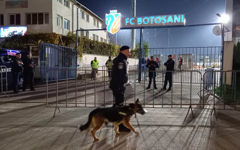 Măsuri de ordine publică adoptate de jandarmi la meciul de fotbal dintre F.C. Botoșani și A.F.C Hermannstadt