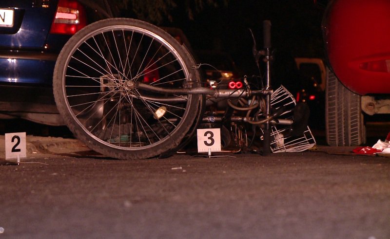Tânăr de 20 de ani arestat după ce a lovit mortal un biciclist apoi a părăsit locul accidentului