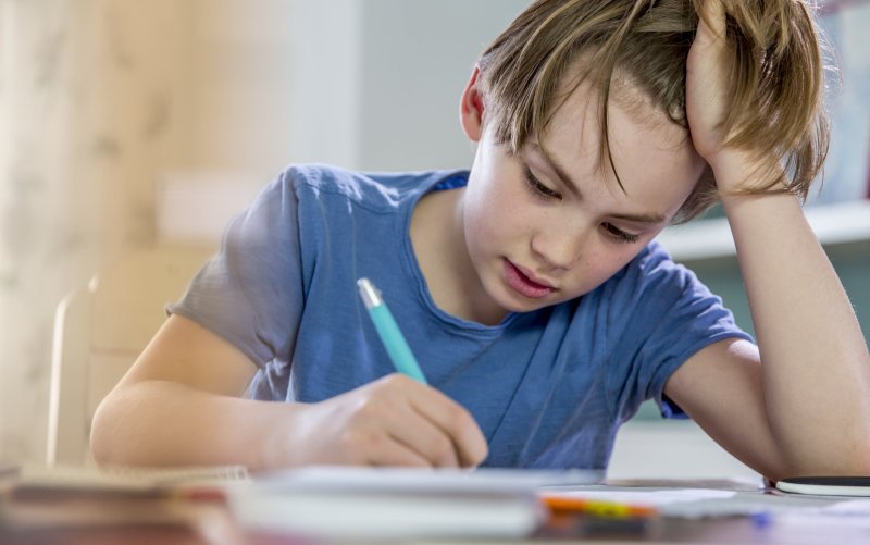 Ministerul Educației a emis ordinul. Daniel David a decis ce se va întâmpla cu temele elevilor