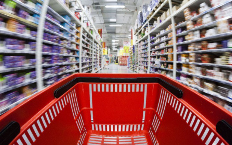 Alertă alimentară în magazine. Produs retras urgent de la raft. NU mai consumați acest tip de lapte