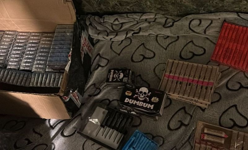 Mandat de percheziție domiciliară pus în aplicare de polițiști la Văculești