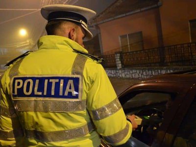 Dosare penale întocmite de polițiști …
