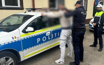 Reținut după ce a furat …