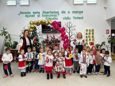 Proiect de parteneriat educațional „Crăciunul …