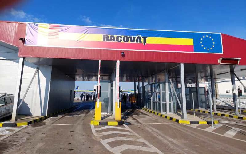 Conducere cu permis necorespunzător descoperit la vama Racovăț