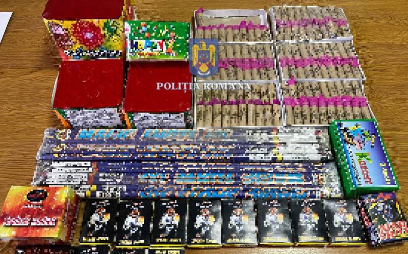 Peste 50 de kilograme de articole pirotehnice confiscate de polițiștii botoșăneni