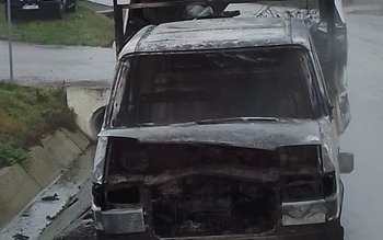 Autoutilitară încărcată cu fier vechi …