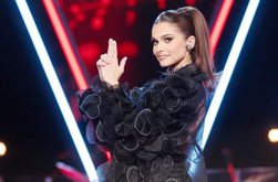 Theo Rose pleacă de la …